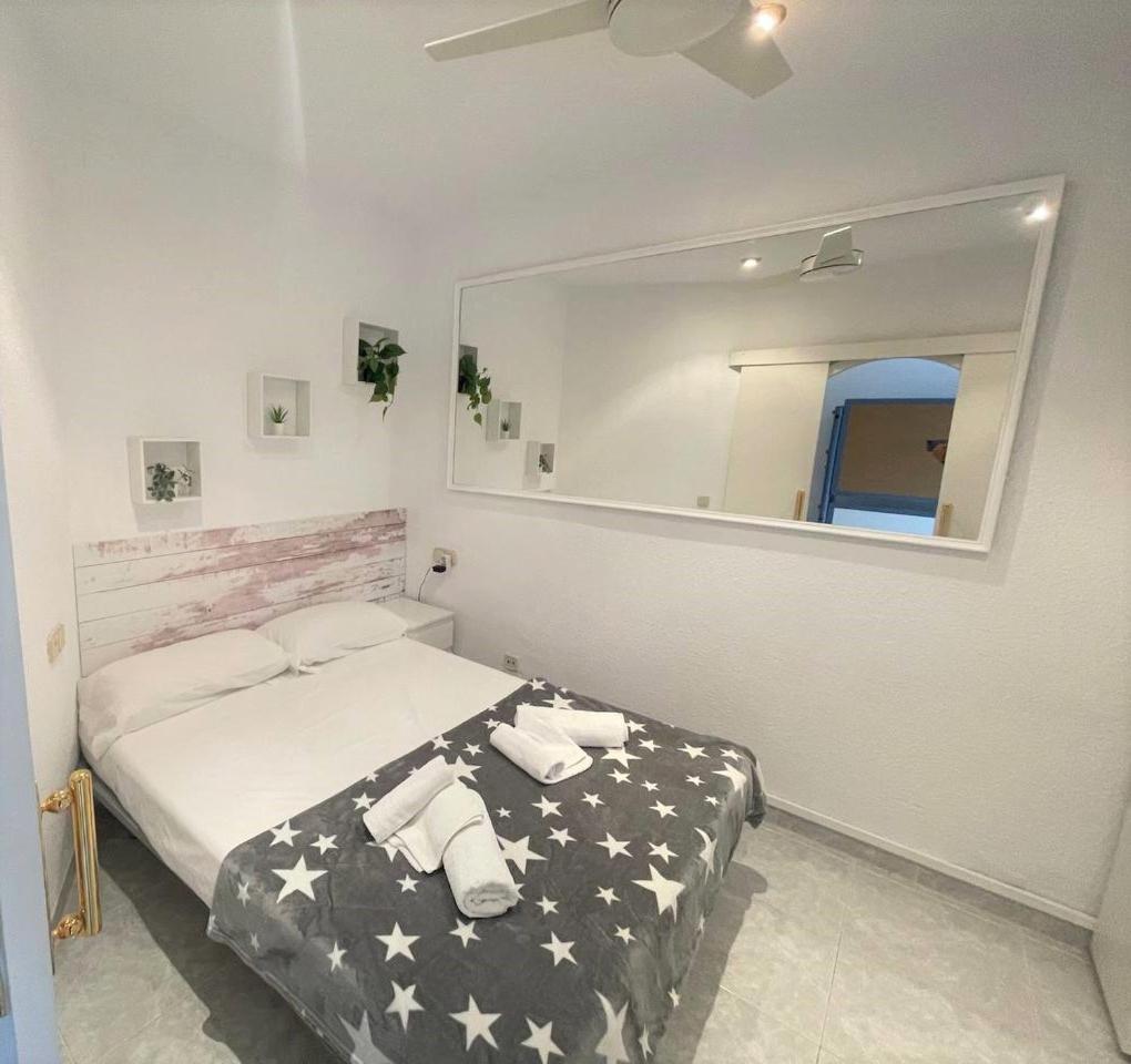 Apartamento En Platja Sant Pol S'Agaro Con Pisicina Y Jardin Sant Feliu de Guíxols Luaran gambar
