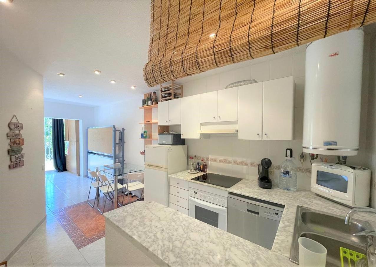 Apartamento En Platja Sant Pol S'Agaro Con Pisicina Y Jardin Sant Feliu de Guíxols Luaran gambar