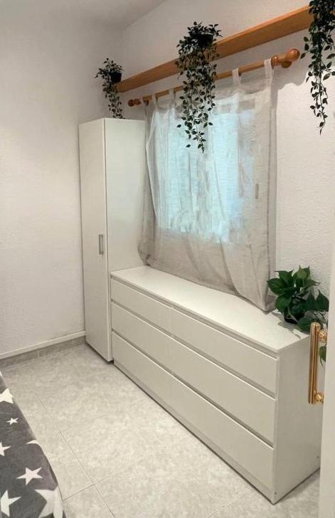 Apartamento En Platja Sant Pol S'Agaro Con Pisicina Y Jardin Sant Feliu de Guíxols Luaran gambar