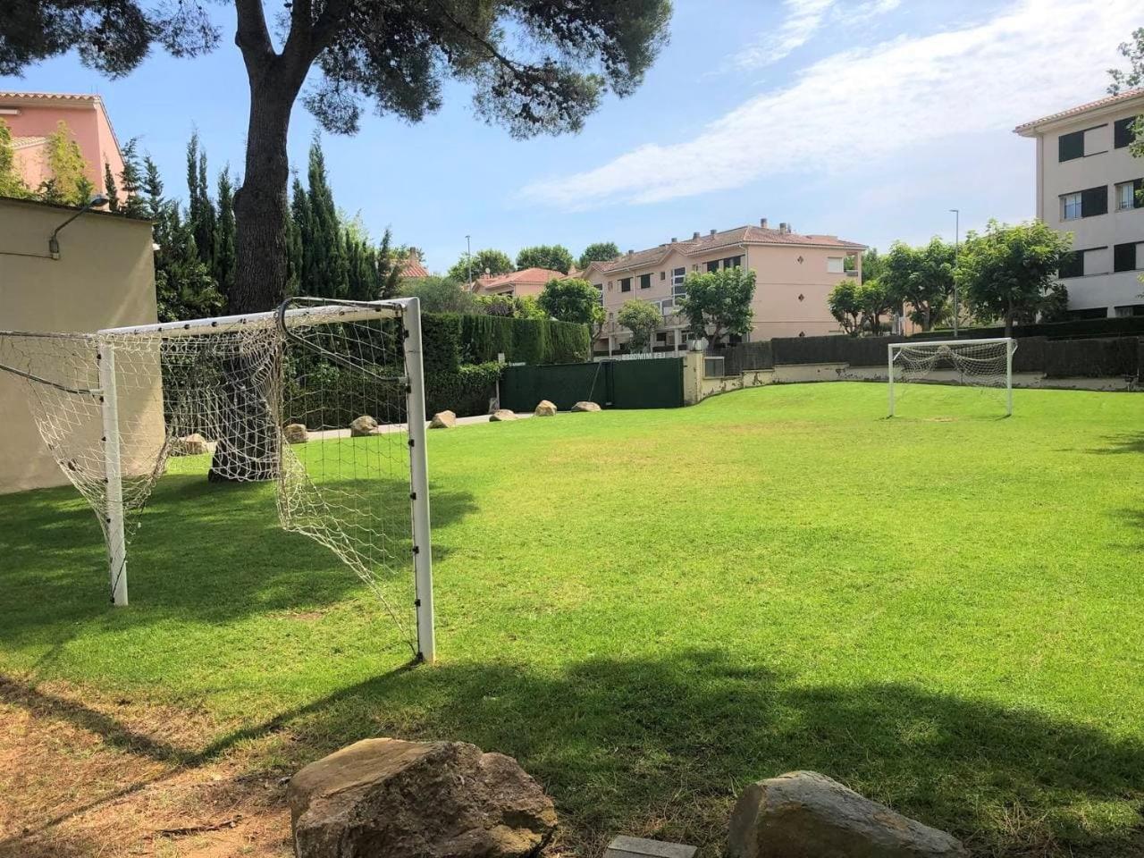 Apartamento En Platja Sant Pol S'Agaro Con Pisicina Y Jardin Sant Feliu de Guíxols Luaran gambar